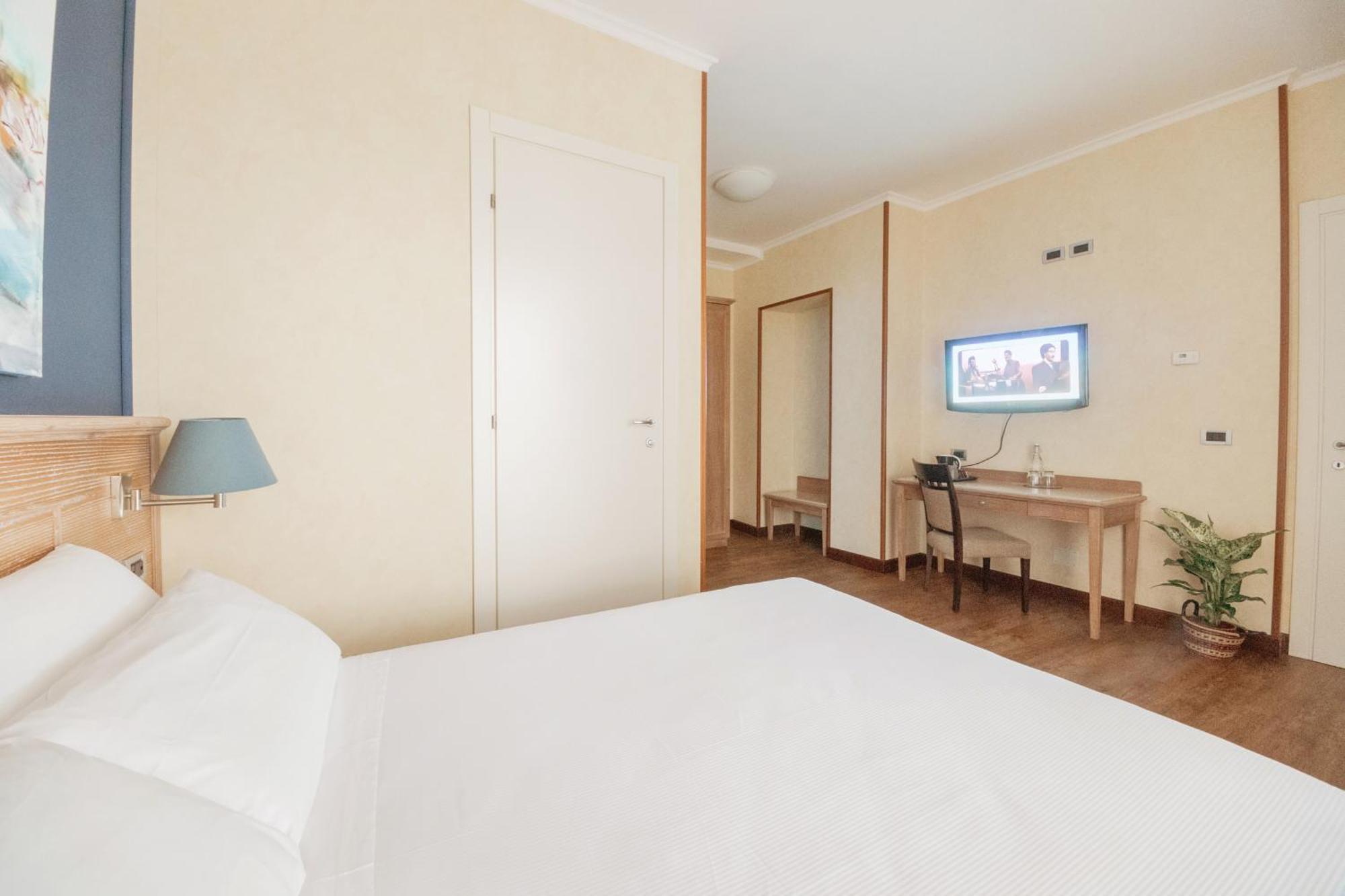 Poggio Regillo Hotel